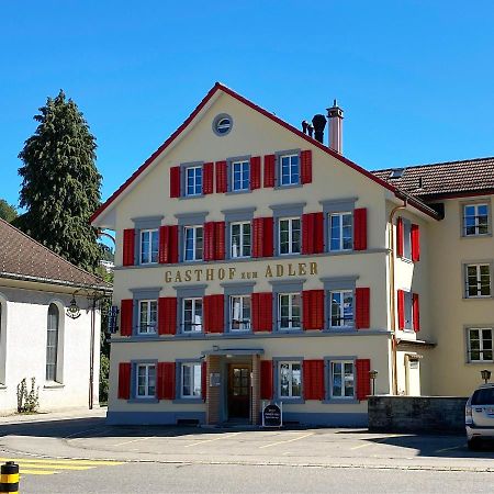 Hotel Adler Garni Bauma Bagian luar foto
