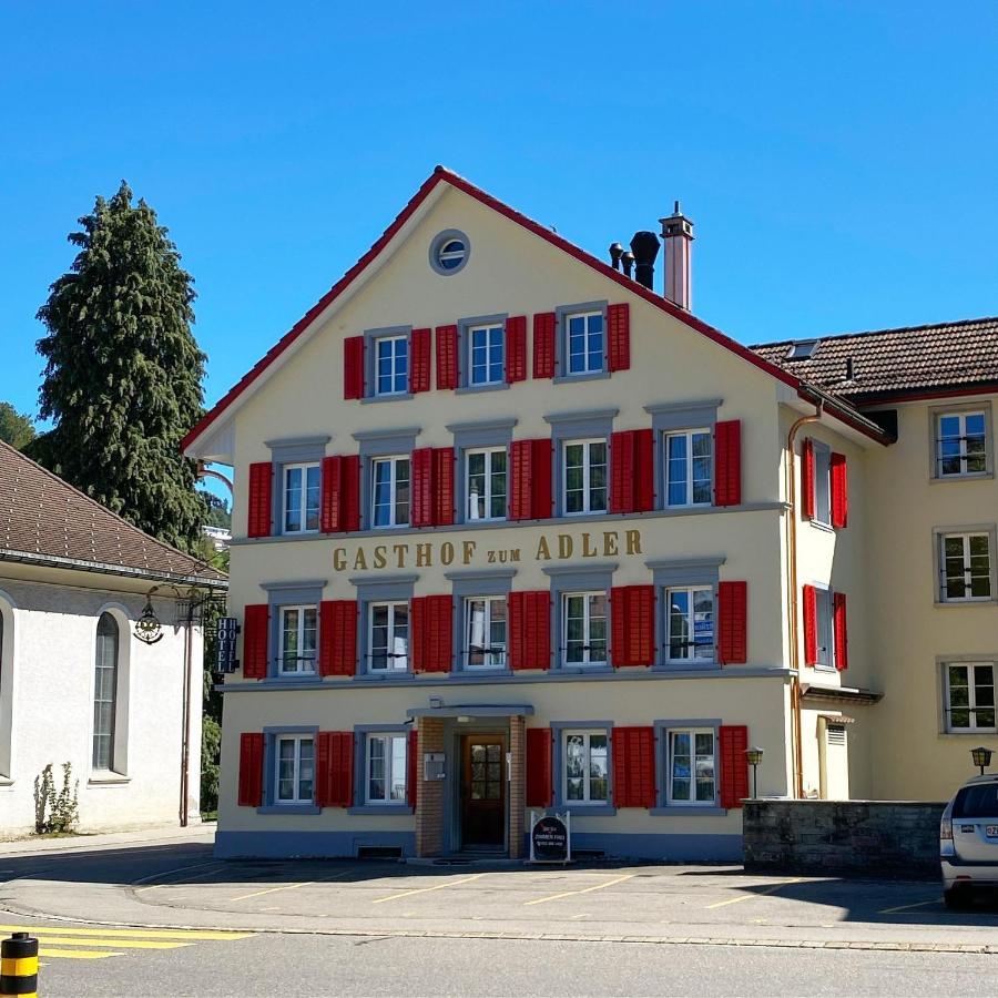 Hotel Adler Garni Bauma Bagian luar foto