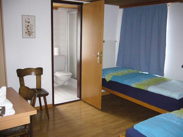 Hotel Adler Garni Bauma Bagian luar foto